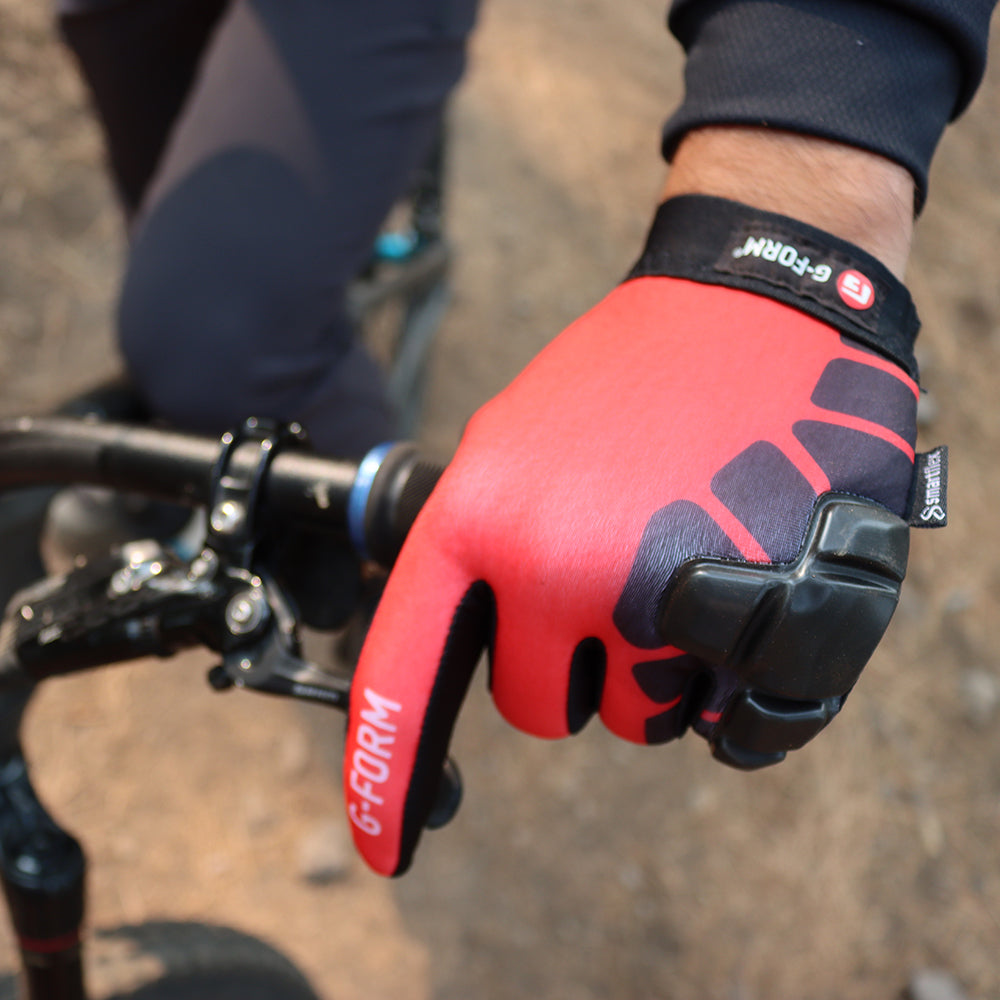G-Form Bolle Cold Weather Glove Red/Black