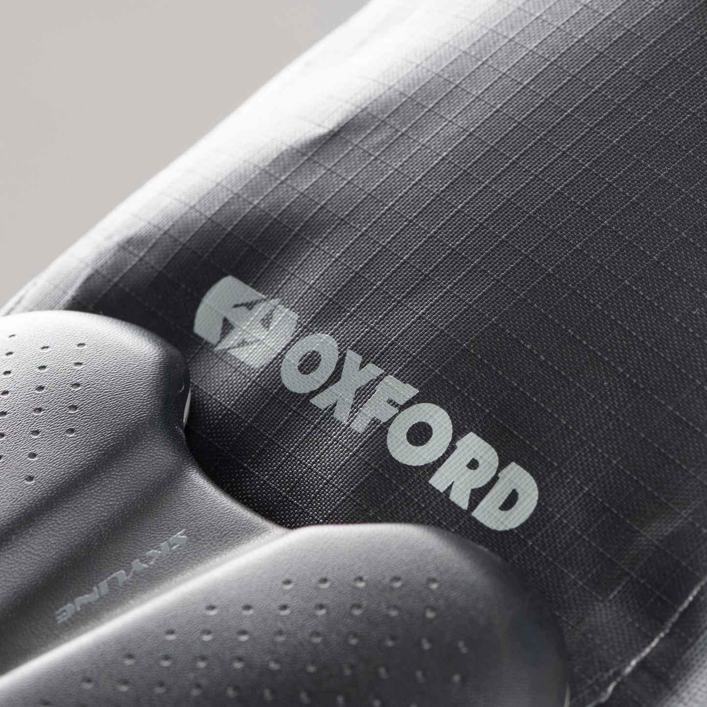 Oxford Aqua Evo Adventure Seat Pack - Black